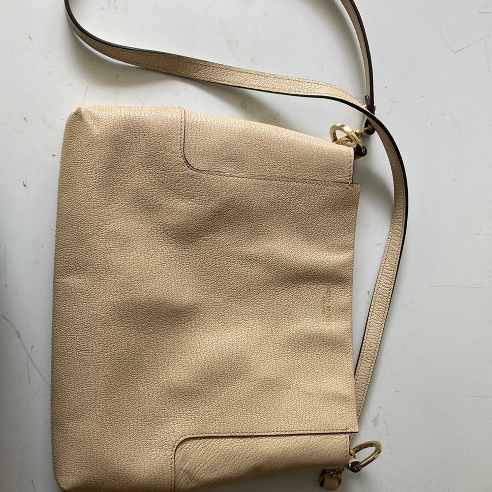 Authentic Henri Bendel crossbody